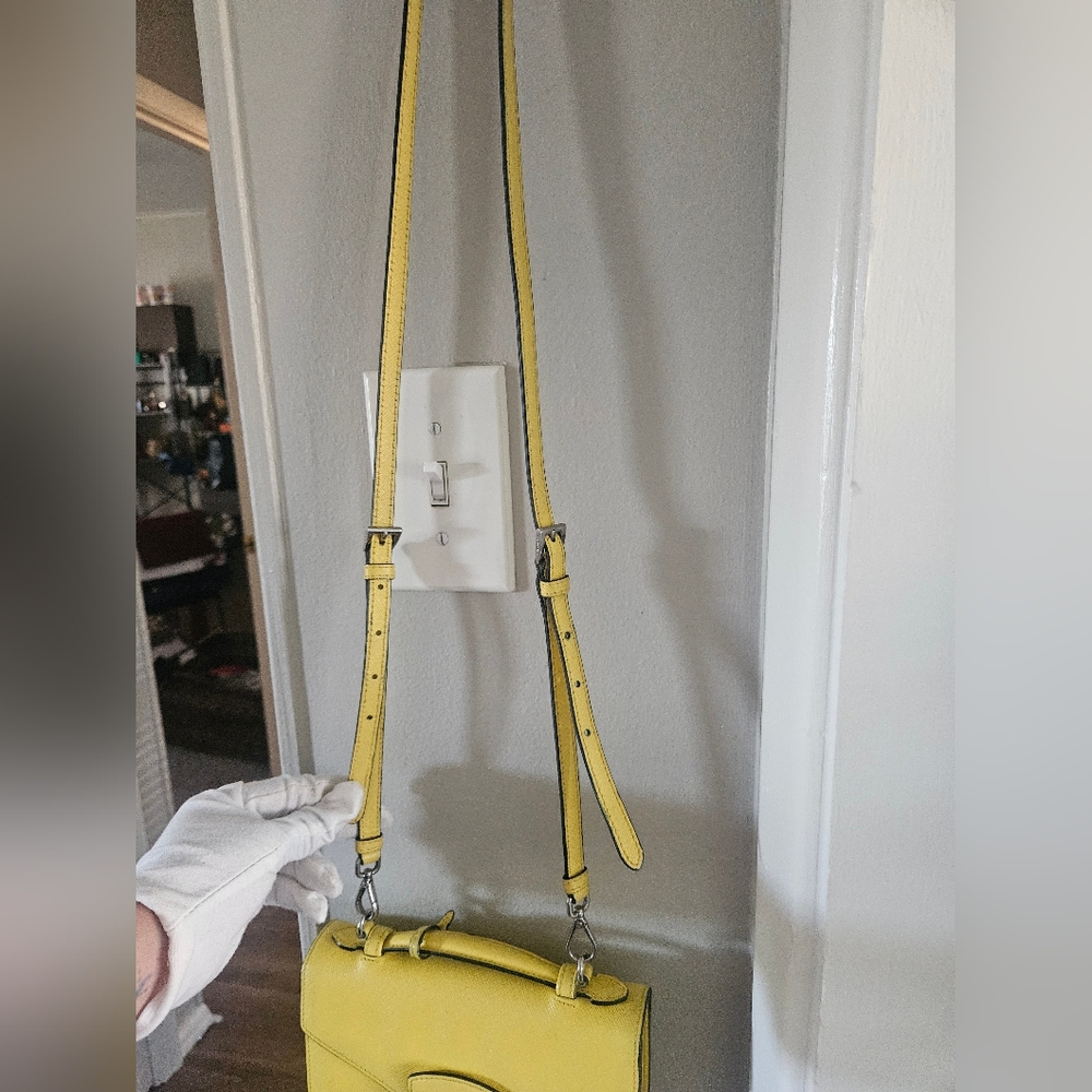 Authentic Prada Saffiano Leather yellow clutch/ shoulder bag - Picture 5 of 12